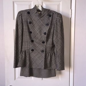 Vintage Albert Nipon suite